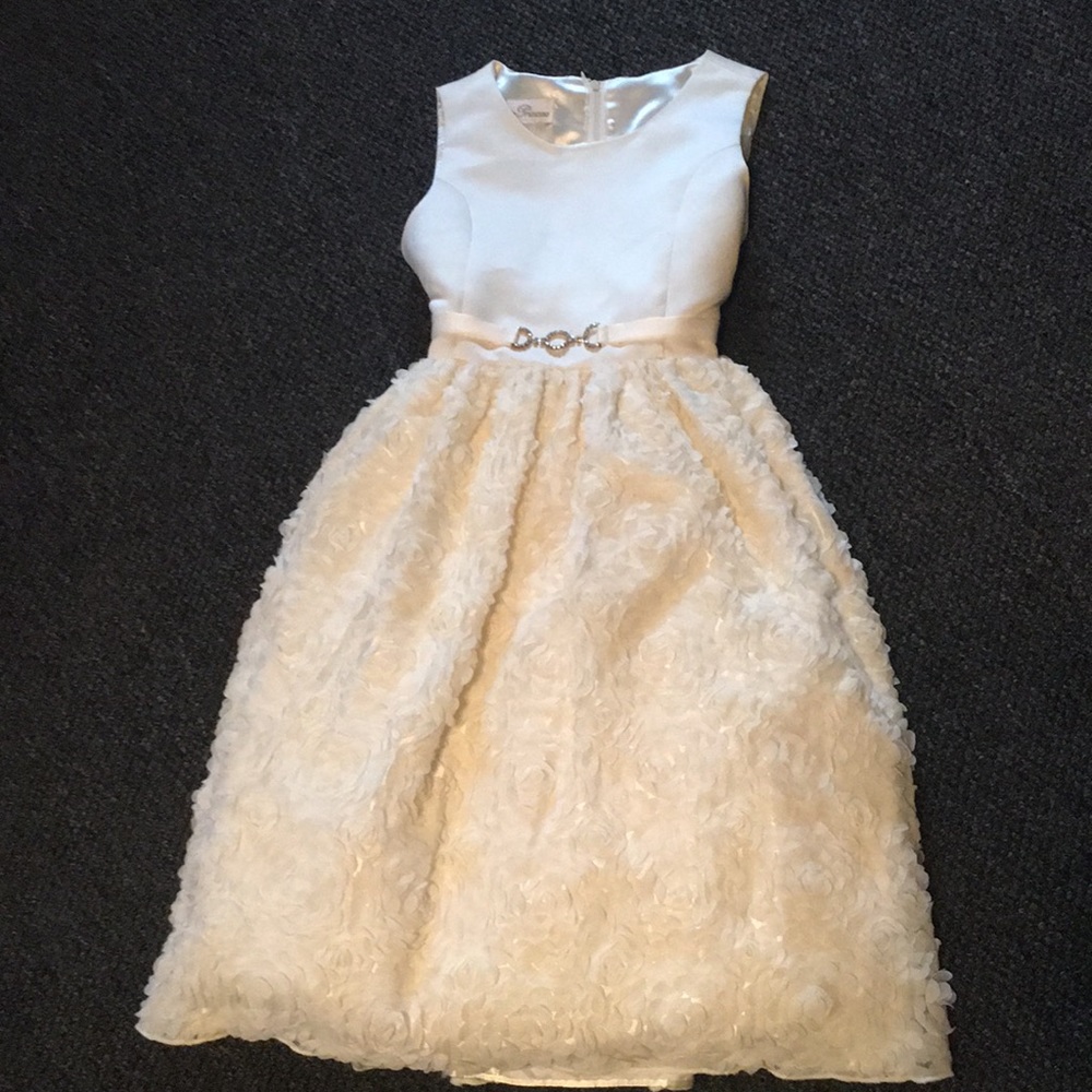 Flower girl/kids formal dress